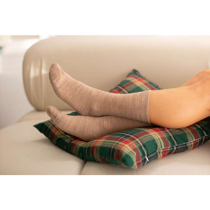 Chaussettes tricotées en Cachemire 100 % Lavande Chaussettes tricotées en Cachemire 100 % Lavande