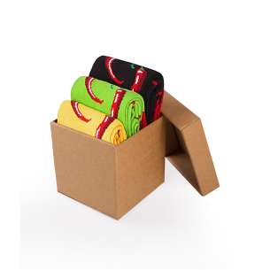 Giftbox met 3 paar katoenen sokken chilipepers